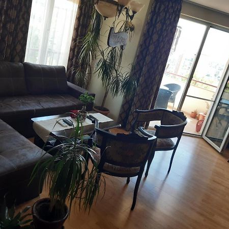 Nish 7 Apartman Veliko Tarnovo Kültér fotó