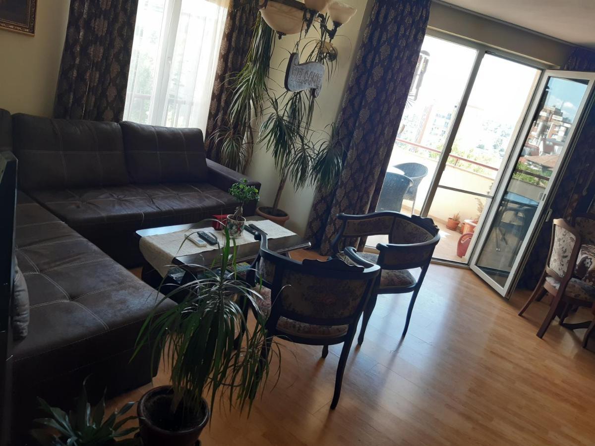 Nish 7 Apartman Veliko Tarnovo Kültér fotó